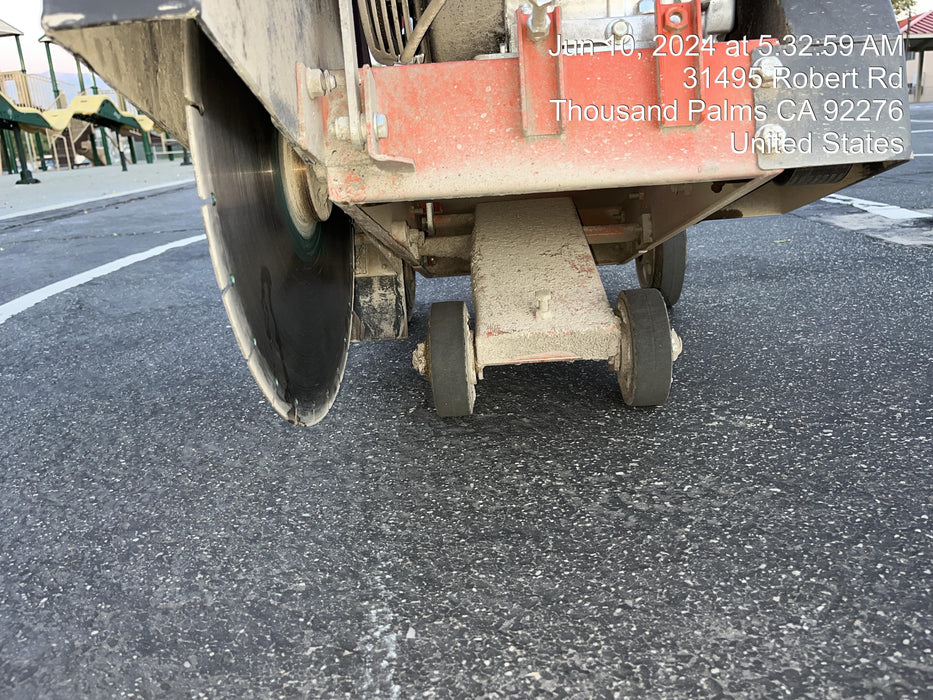 2023 HUSQVARNA FS400