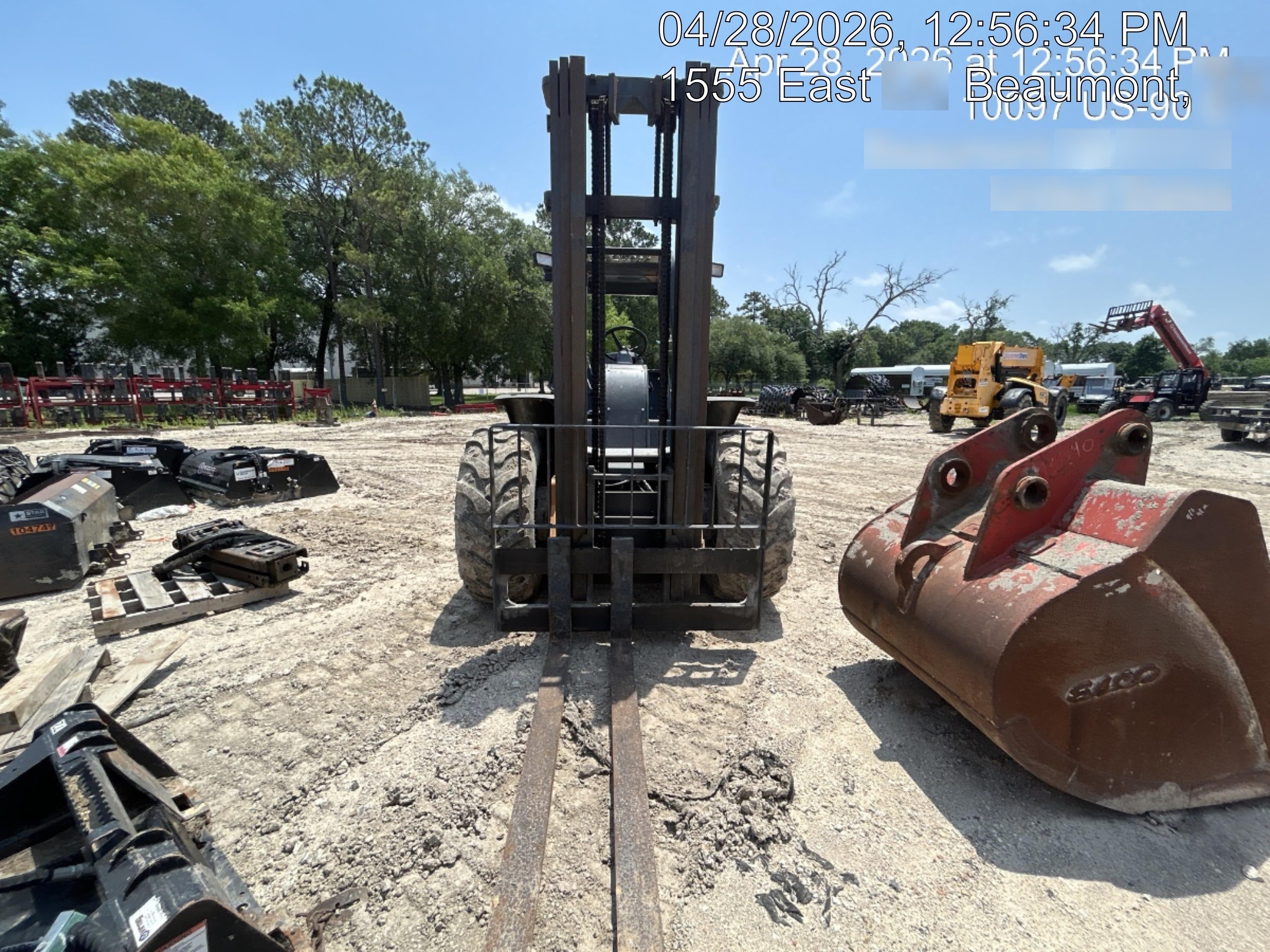 2021 CASE 588H