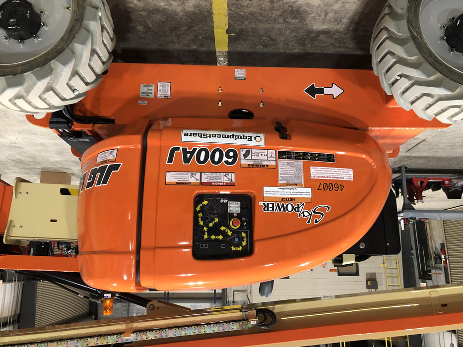 2019 JLG 460SJ Deutz Diesel Engine, FF Non Marking Tires, Rotating Beacon, Welder-Ready Package