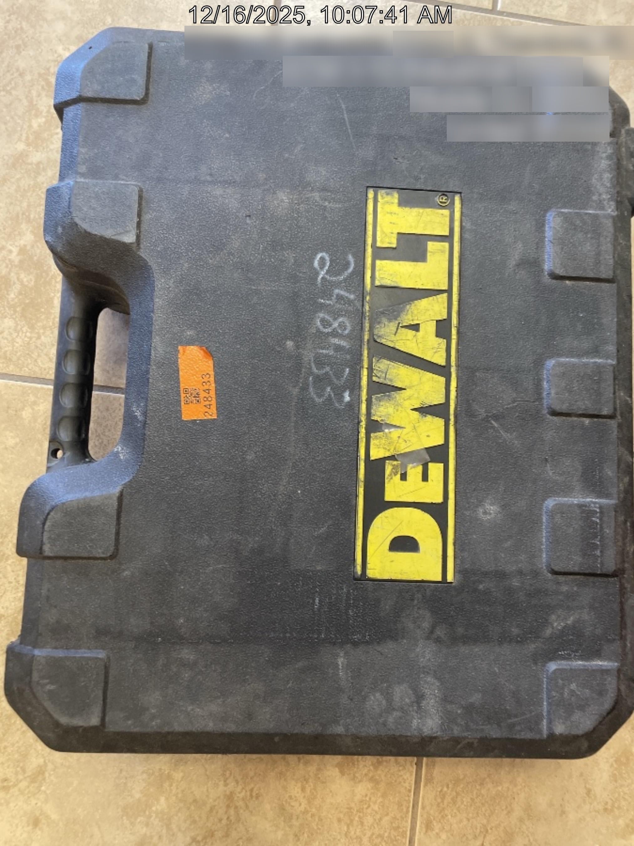 2022 DEWALT DWE1622K