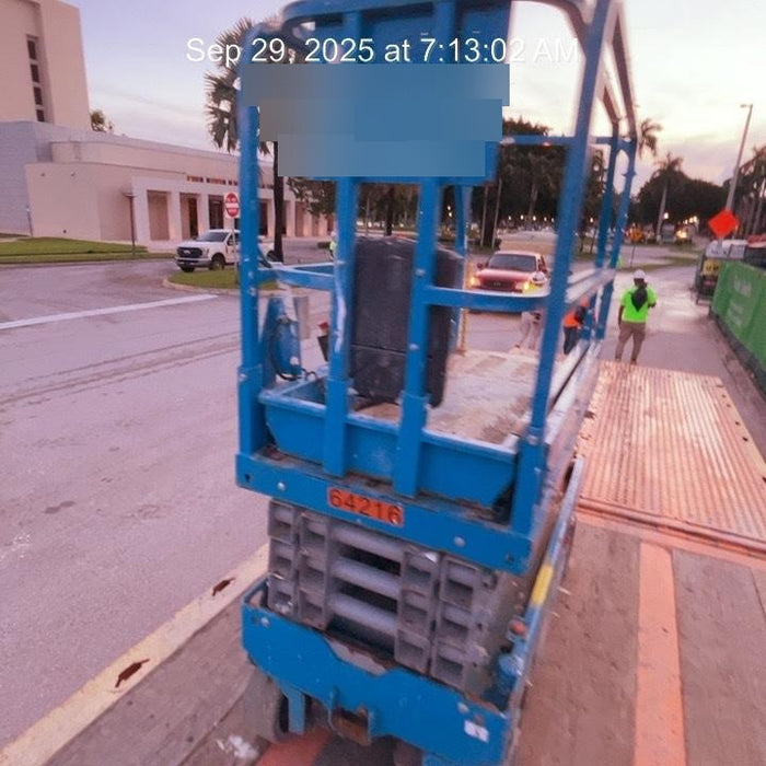 2020 Genie GS-1930 Solid Non Marking Tires, Beacon, Folding rails with half height swing gate