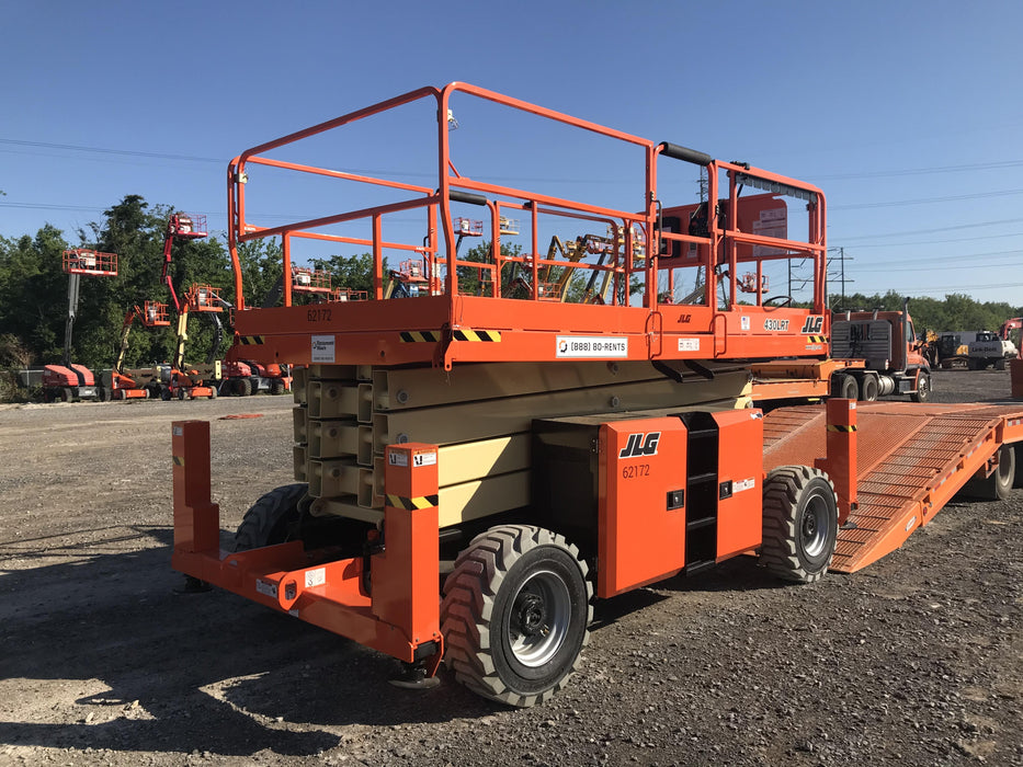 2020 JLG 430LRT