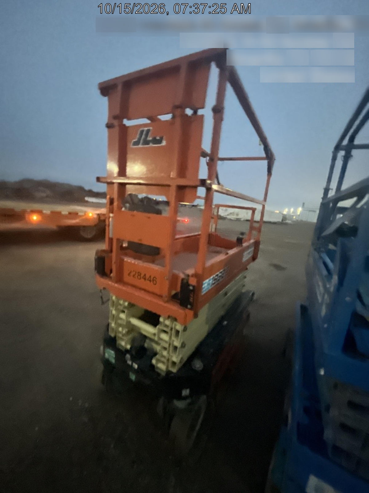 2022 JLG ES1932