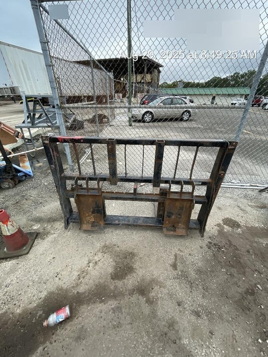 2022 ARROW MATERIAL HANDLING 48" Pallet Forks - Arrow