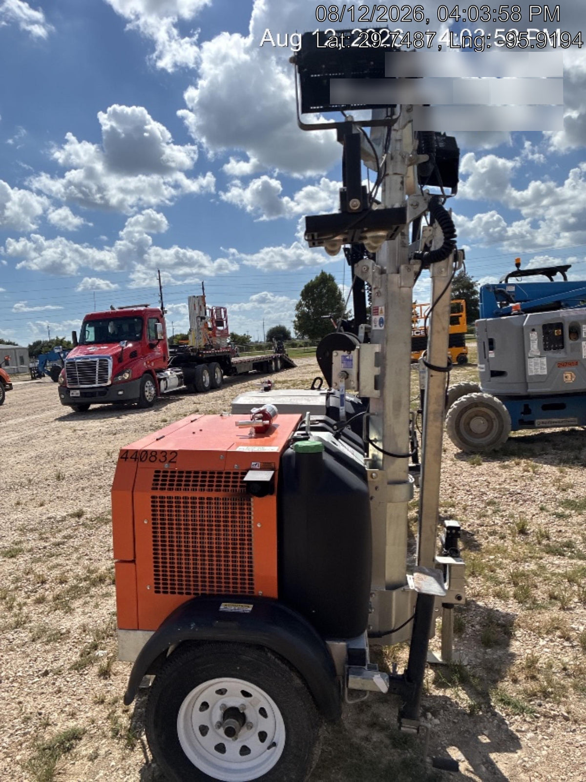 2024 Wanco WLTT-4MM4K Diesel, Deep Sea Controller, Shore Power Plug, Auto Start, (4) 350W LED Floodlights, 4kW Generator, 60 Gal Fuel Tank, 2" Ball, T3