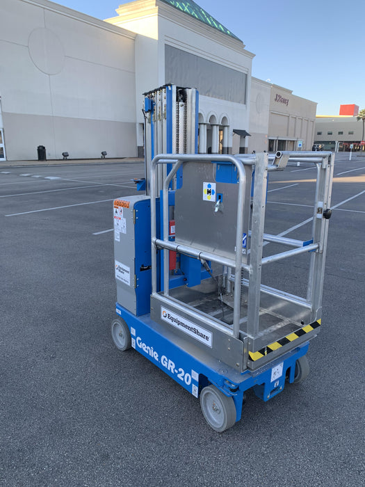 2021 GENIE GR-20