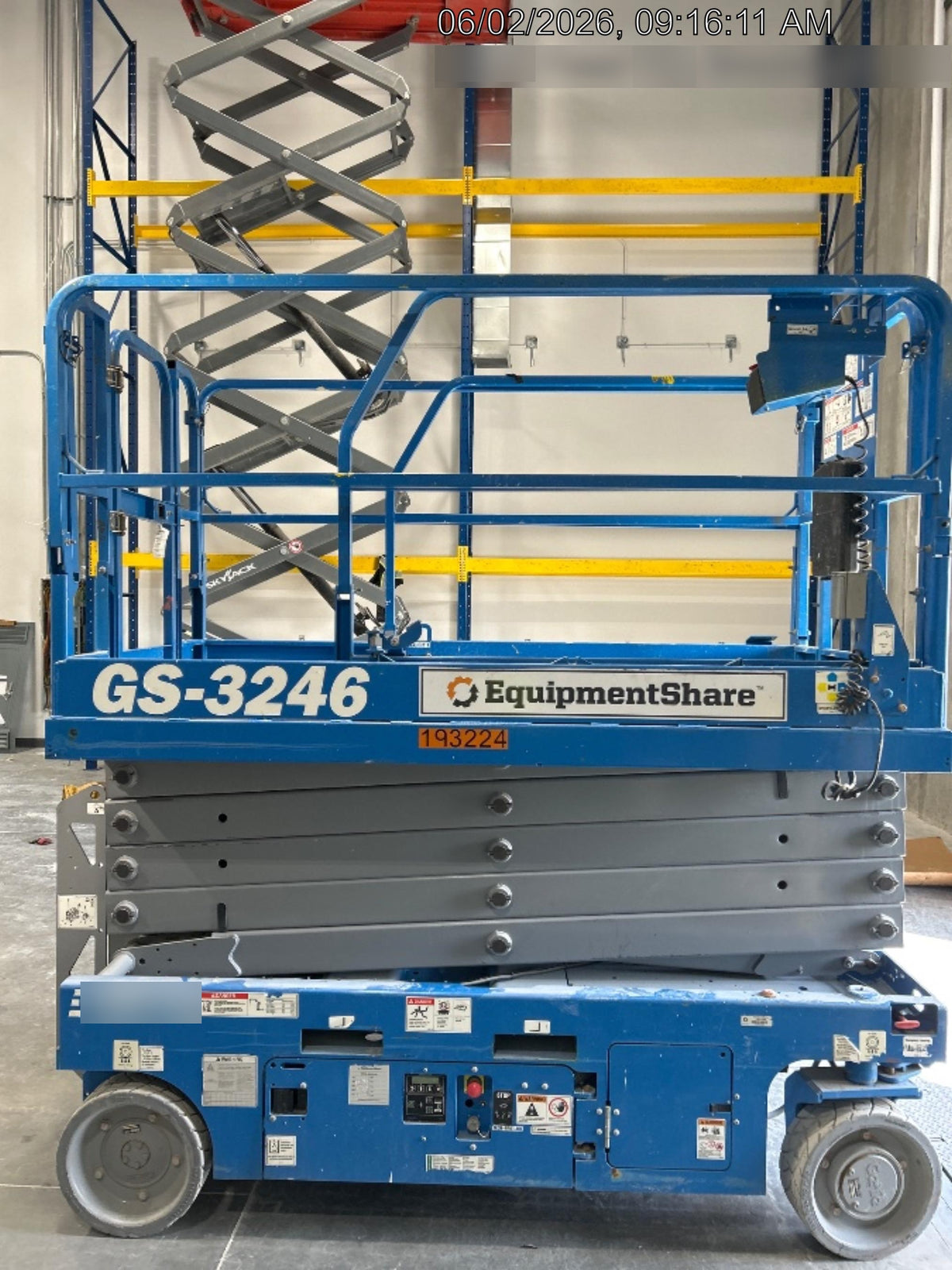 2021 GENIE GS-3246