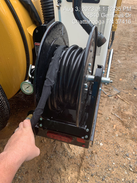 2022 Vac-Tron LP573XDT T4 Koehler Diesel Engine, 500 Gallon Debris Tank, x2 100 Gallon Water Tanks