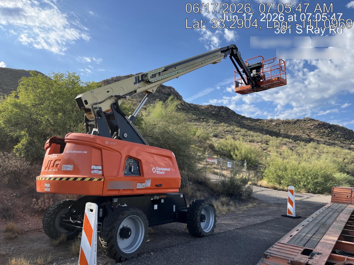 2025 JLG 660SJ