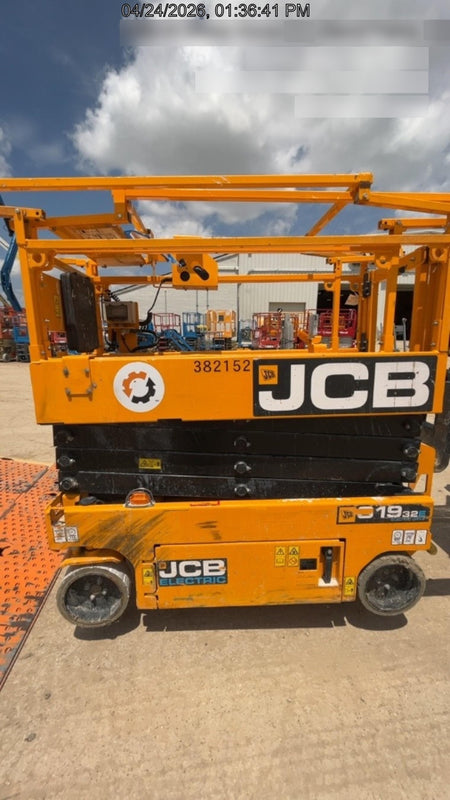 2024 JCB S1932E