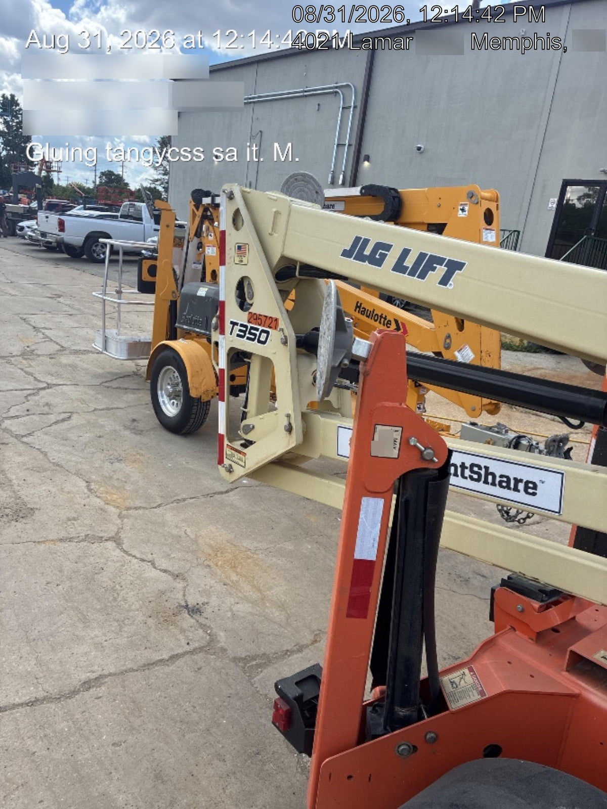 2023 JLG T350