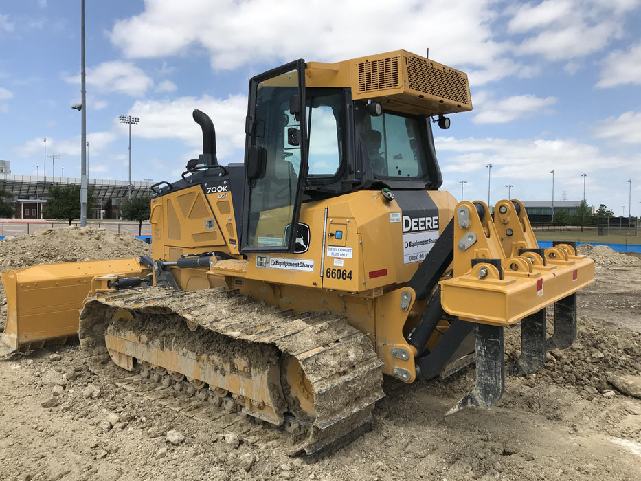 2020 JOHN DEERE 700K