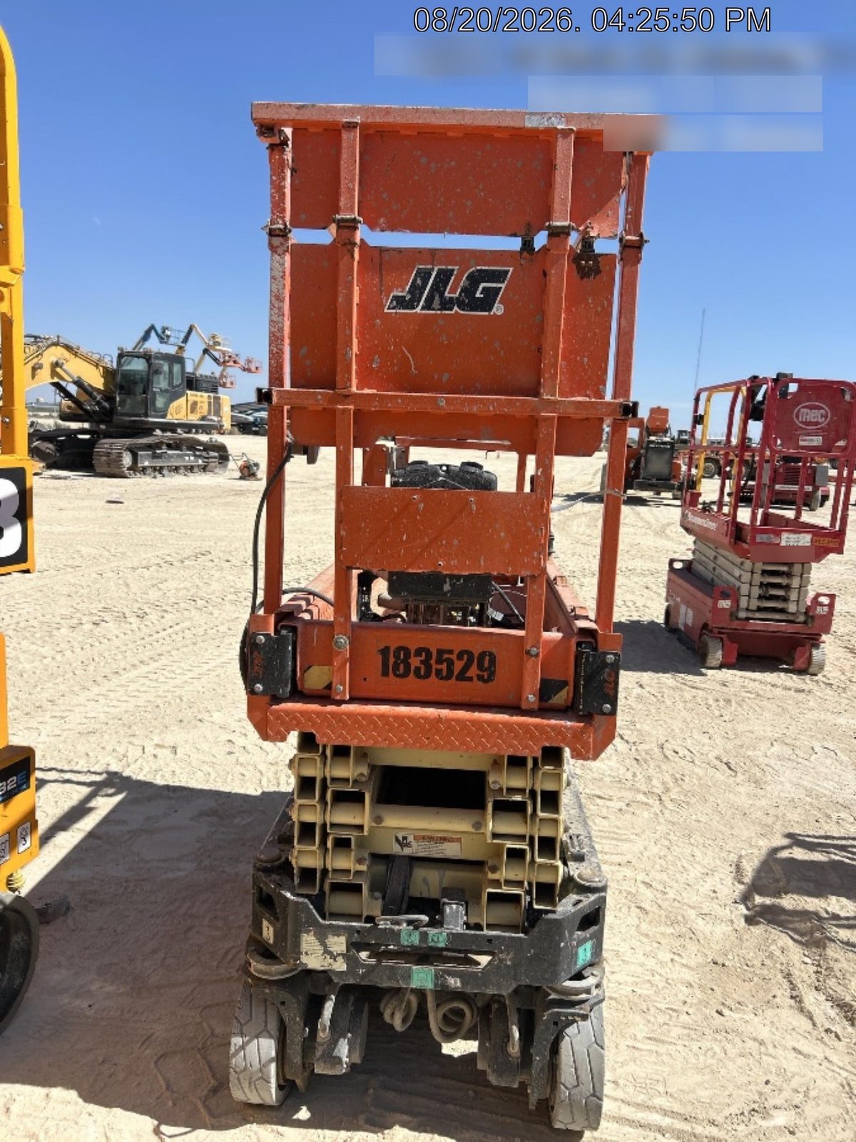 2021 JLG ES1932