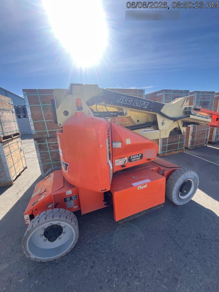 2019 JLG E400AJPN