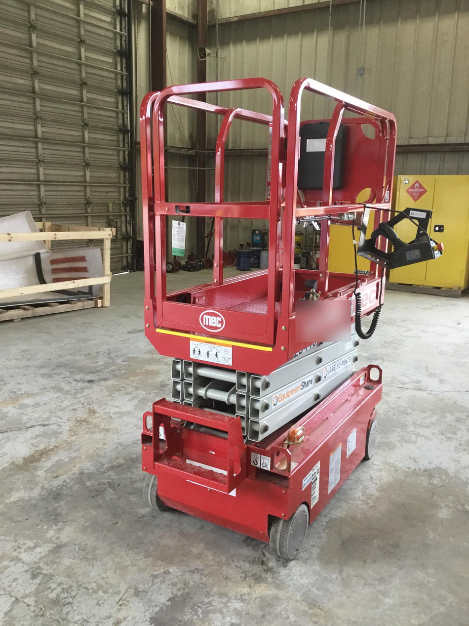 2019 MEC 1330SE MEC 1330SE w/ES Track Hardware, Full Extended 2 Year Warranty