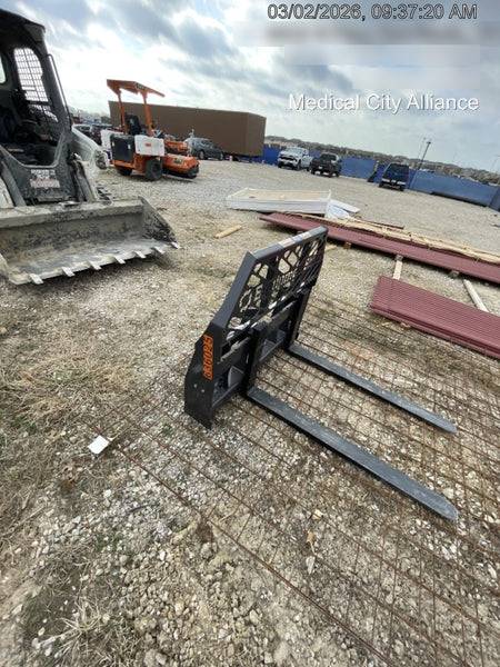 2025 PALADIN 48" Pallet Forks - Paladin