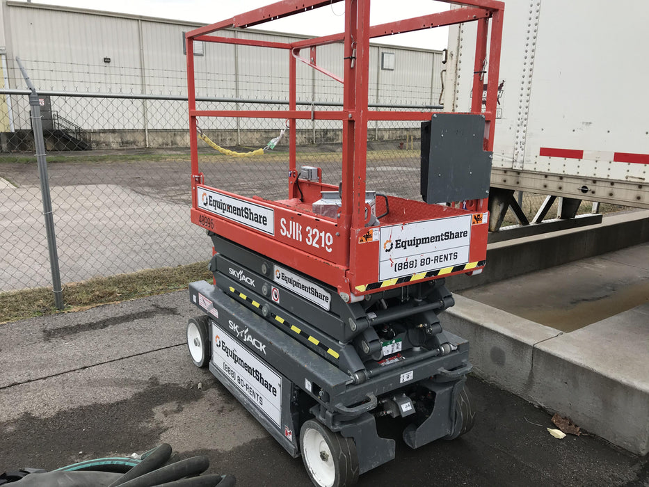 2019 Skyjack SJIII-3219 Standard Options, Trojan Batteries