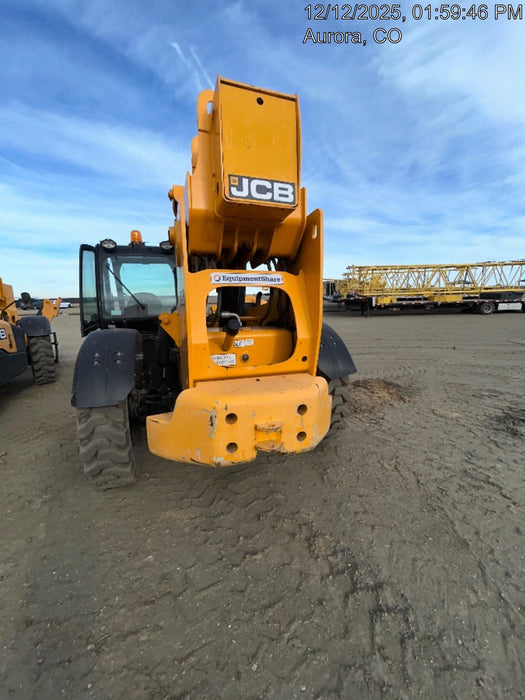 2019 JCB 512-56 Enclosed Cab, 109 HP, Solid Tires, Worklights, Beacon, Aux Hydraulics, Lifting Eye w/66" Carriage/60" Forks