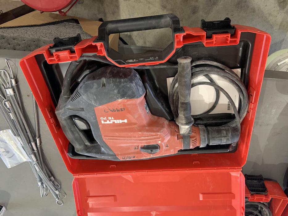 2020 HILTI TE 70-AVR
