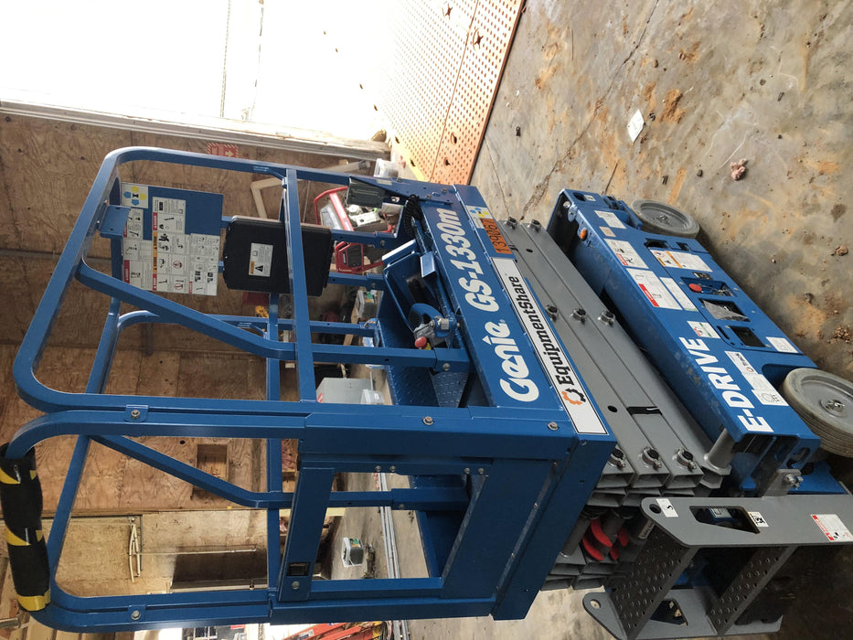 2021 GENIE GS-1330m