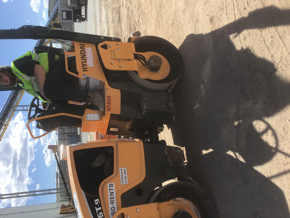 2016 HYUNDAI HR26T-9