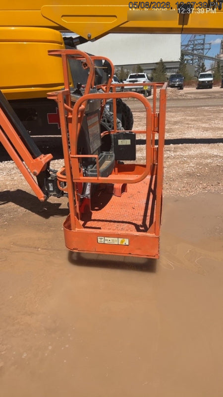 2021 JLG 450AJ