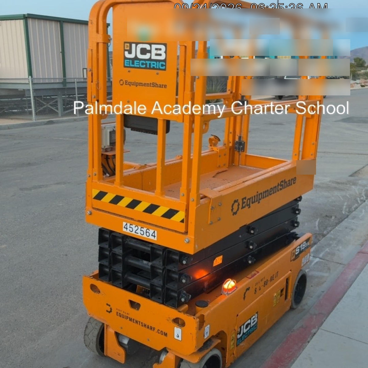 2024 JCB S1932E