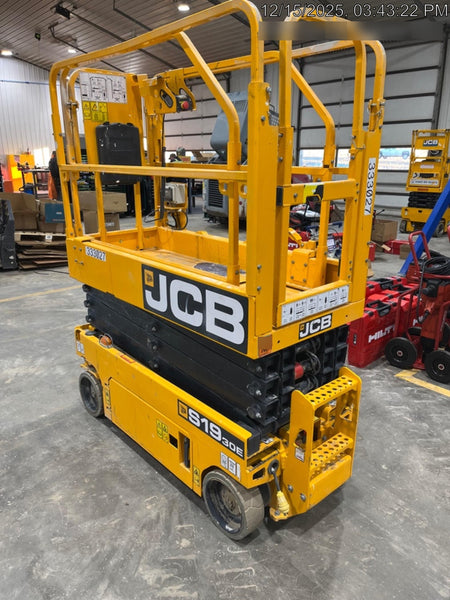 2023 JCB S1930E