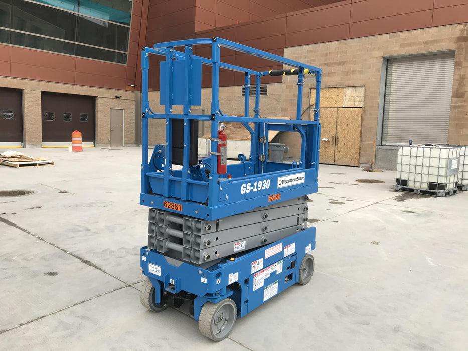 2020 Genie GS-1930 Solid Non Marking Tires, Beacon, Folding rails with half height swing gate