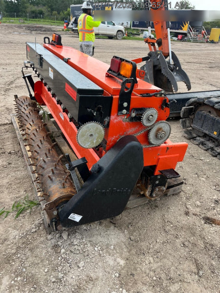 2022 LAND PRIDE APS1586