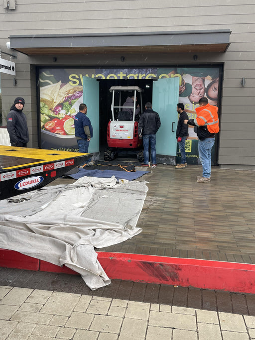 2021 TAKEUCHI TB216R