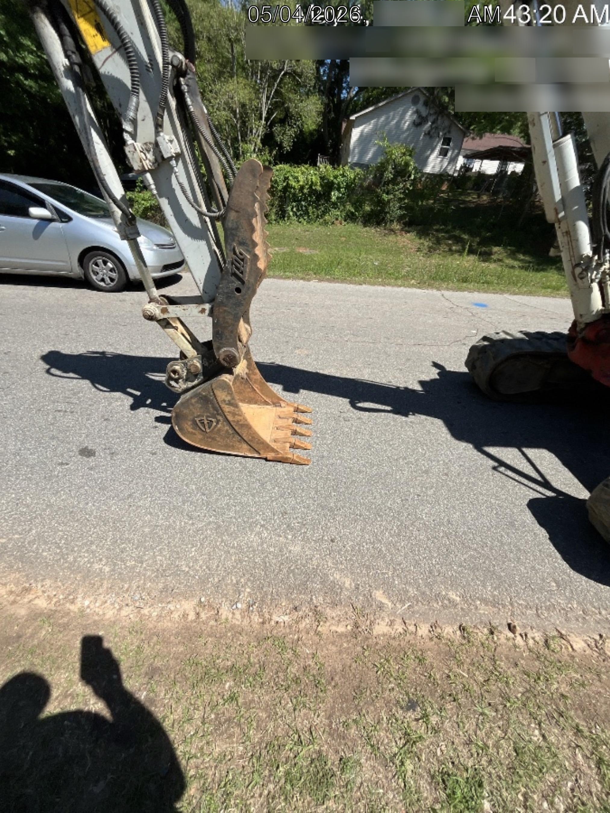 2019 Takeuchi TB260 Canopy, Standard Blade, Auxiliary hydraulics Manual QC, Hydraulic thumb, 12" ,18", 24" Bucket
