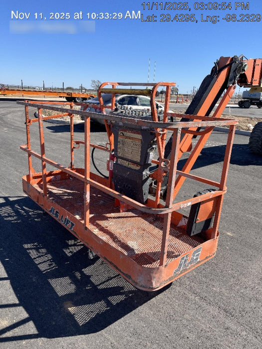 2019 JLG 660SJ