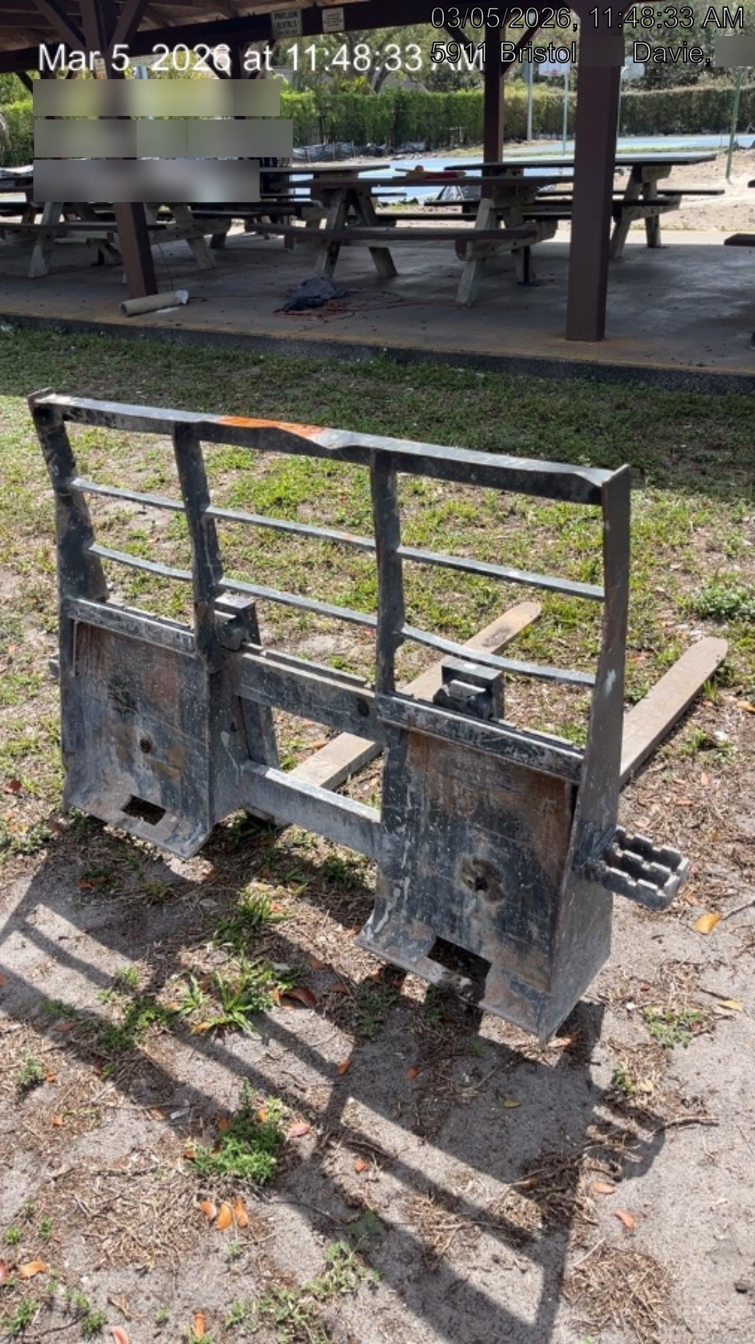 2022 ARROW MATERIAL HANDLING 48" Pallet Forks - Arrow