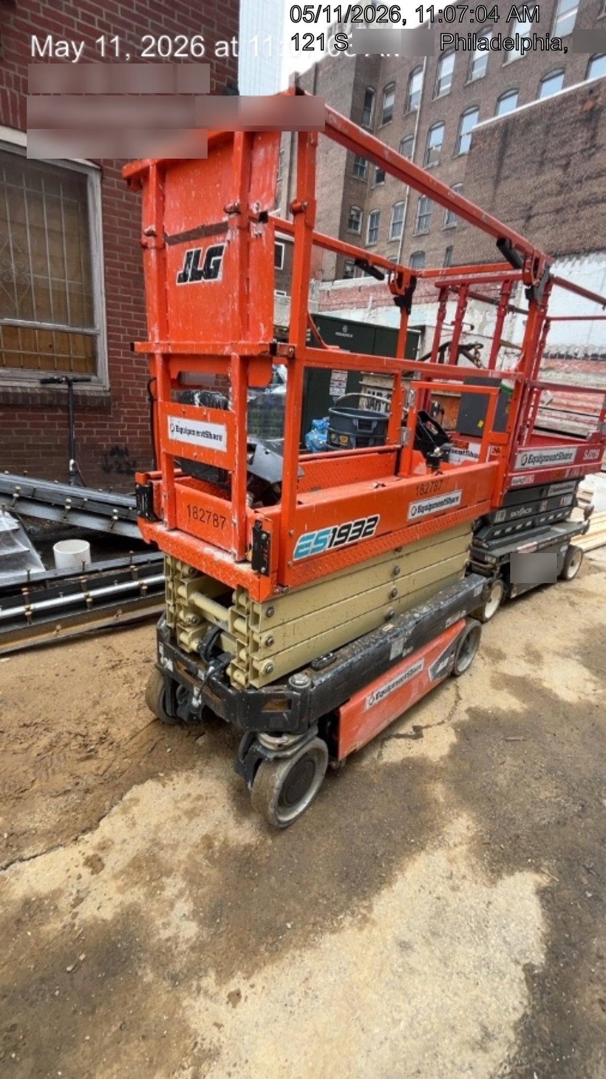 2021 JLG ES1932