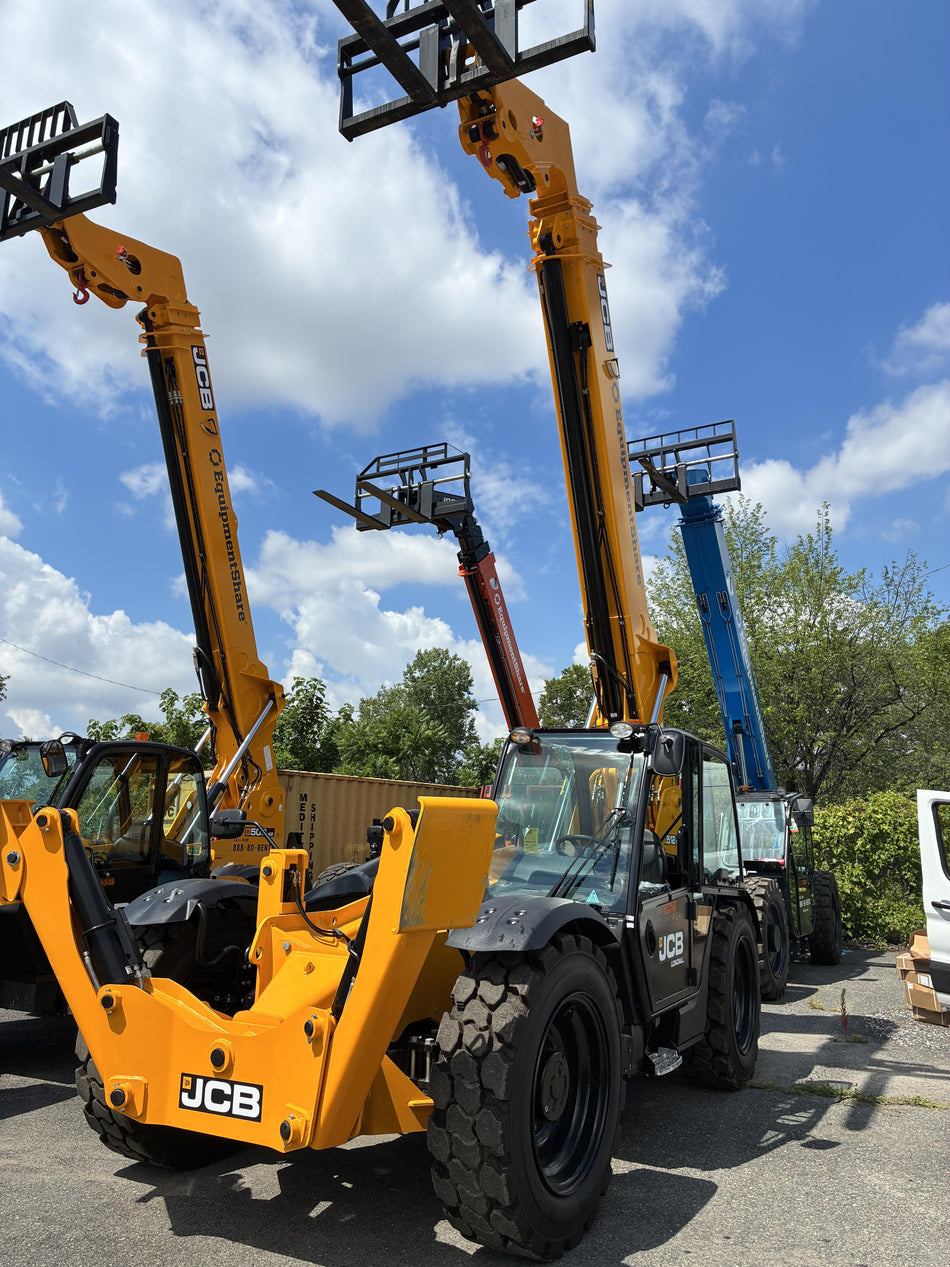 2026 JCB 512-56