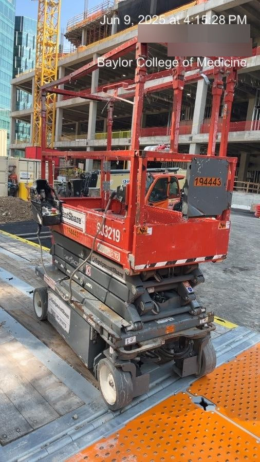 2021 SKYJACK SJ3219
