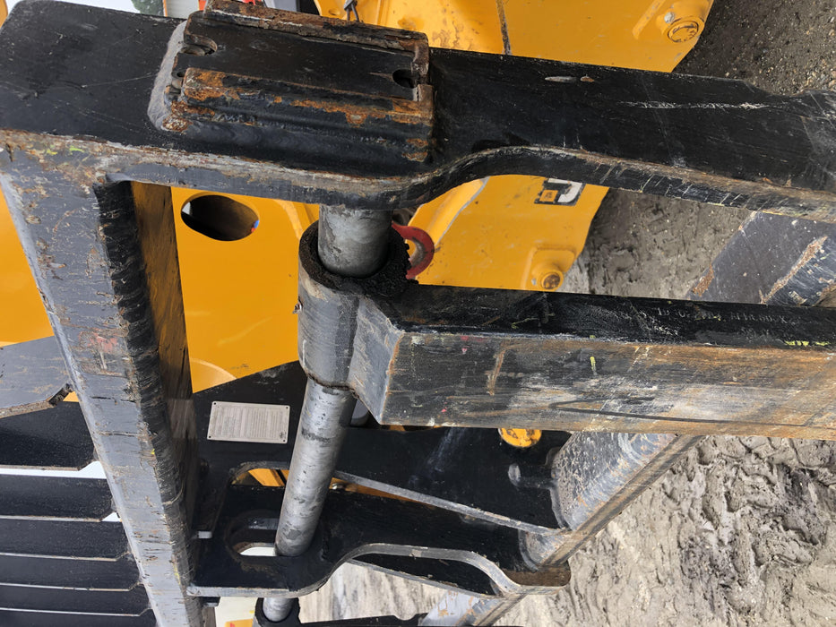 2019 JCB 512-56