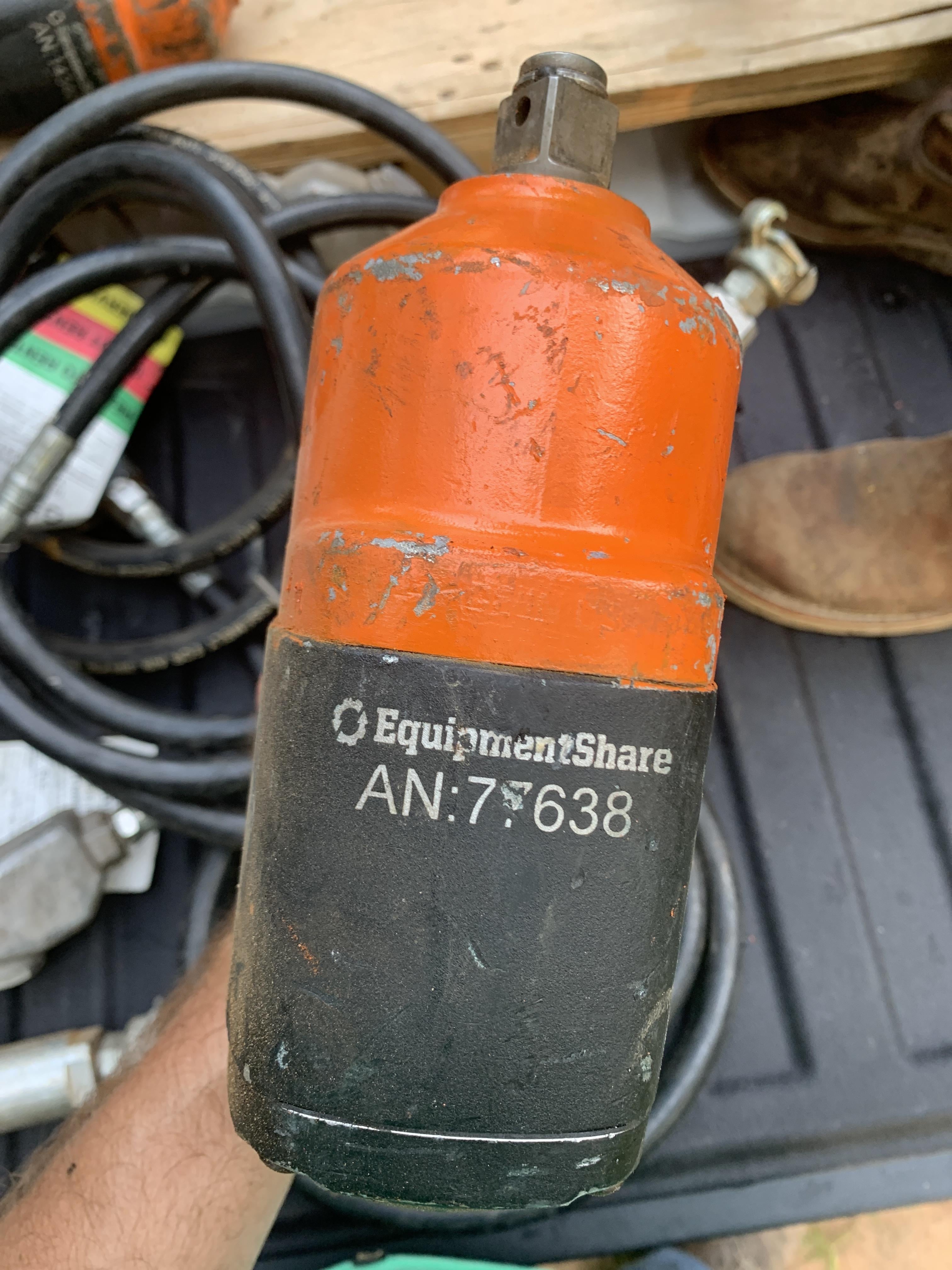 2020 MICHIGAN PNEUMATIC 750SS