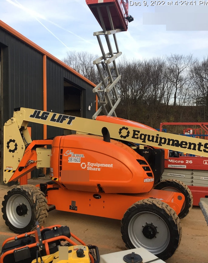2022 JLG 600AJ