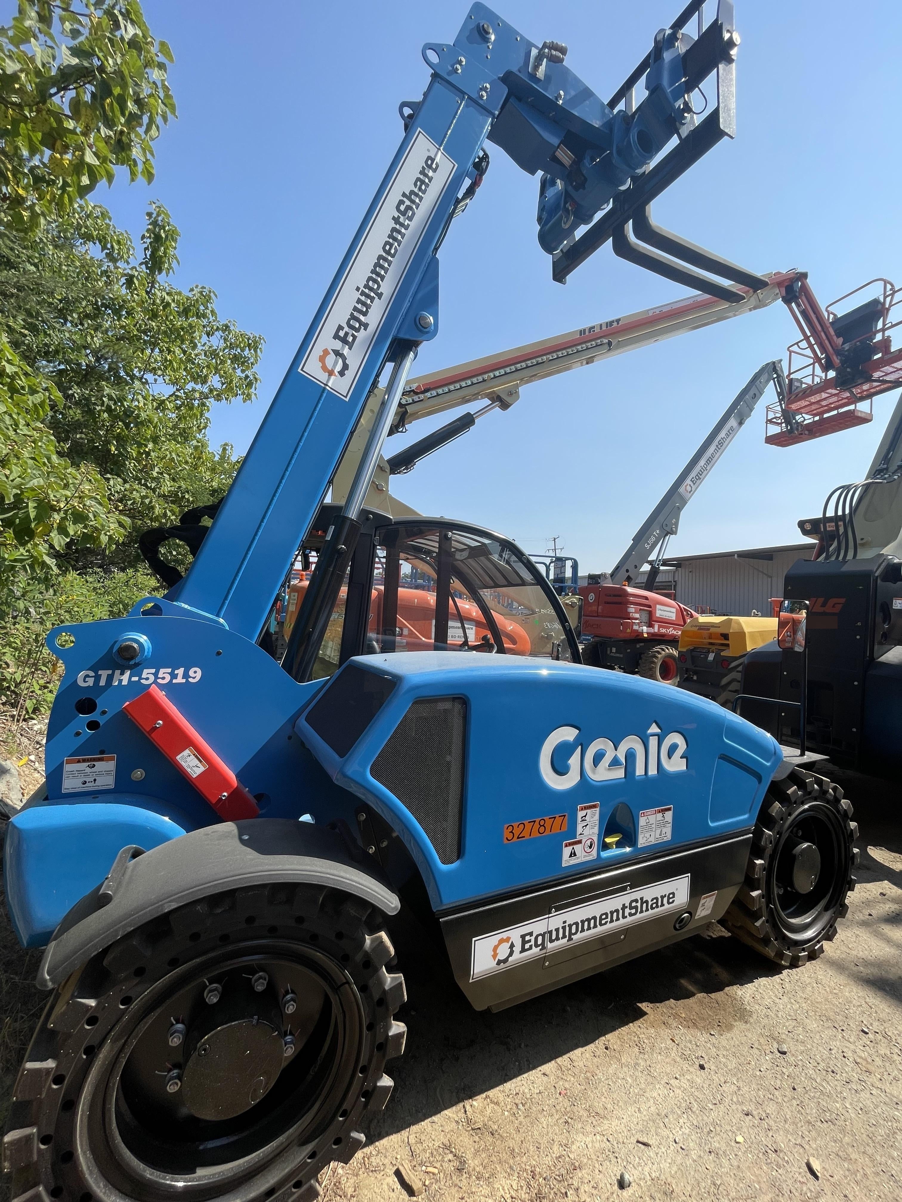 2023 GENIE GTH-5519