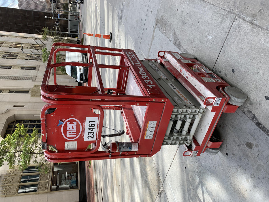 2019 MEC 1330SE MEC 1330SE w/ES Track Hardware, Full Extended 2 Year Warranty