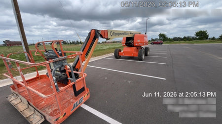 2022 JLG 660SJ
