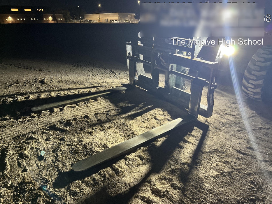 2020 JLG 1001095418S