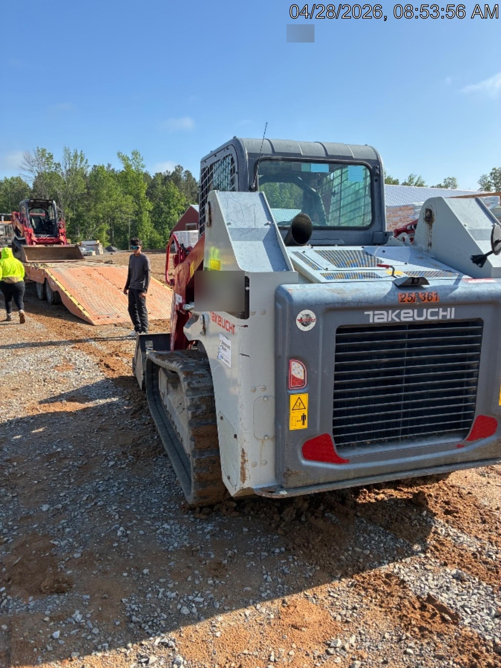 2023 TAKEUCHI TL10V2-CR