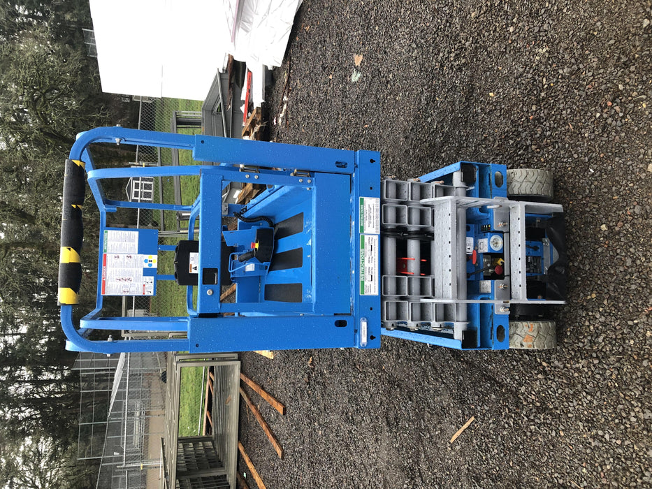 2019 Genie GS-1930 Half Height Swing Gate, 800W Inverter