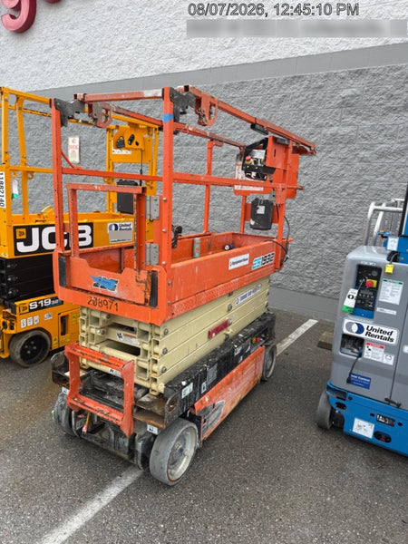 2022 JLG ES1932