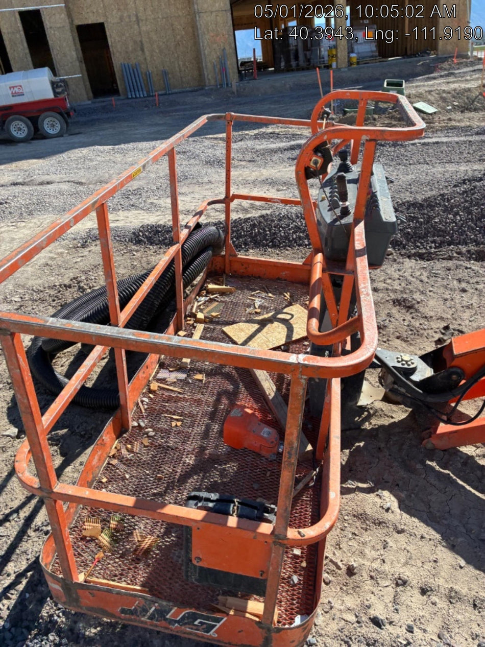 2019 JLG 460SJ
