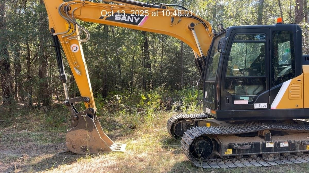 2022 SANY SY135