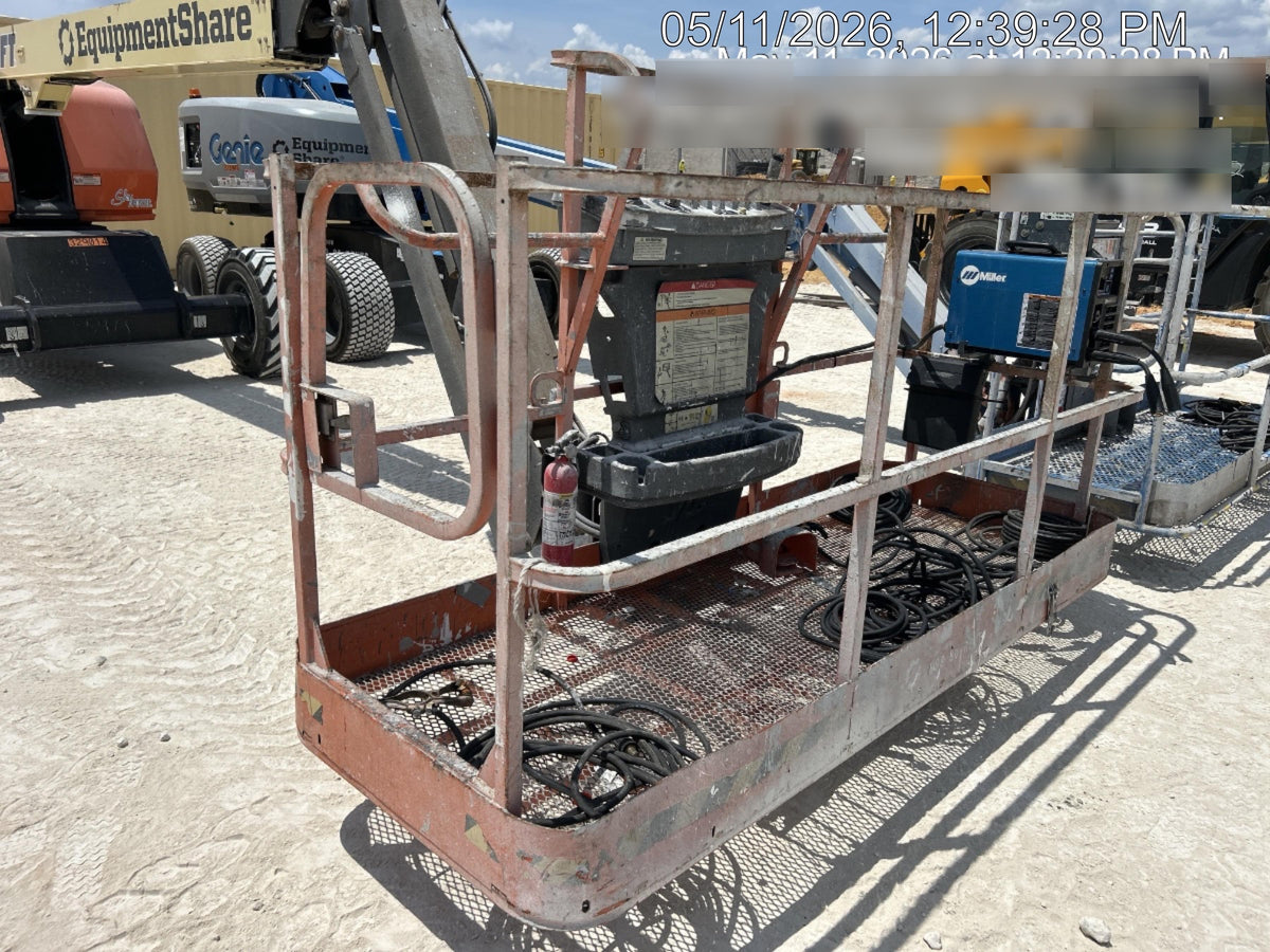 2023 JLG 460SJ